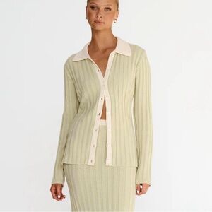 Runway Scout sweater and skirt set. Size L